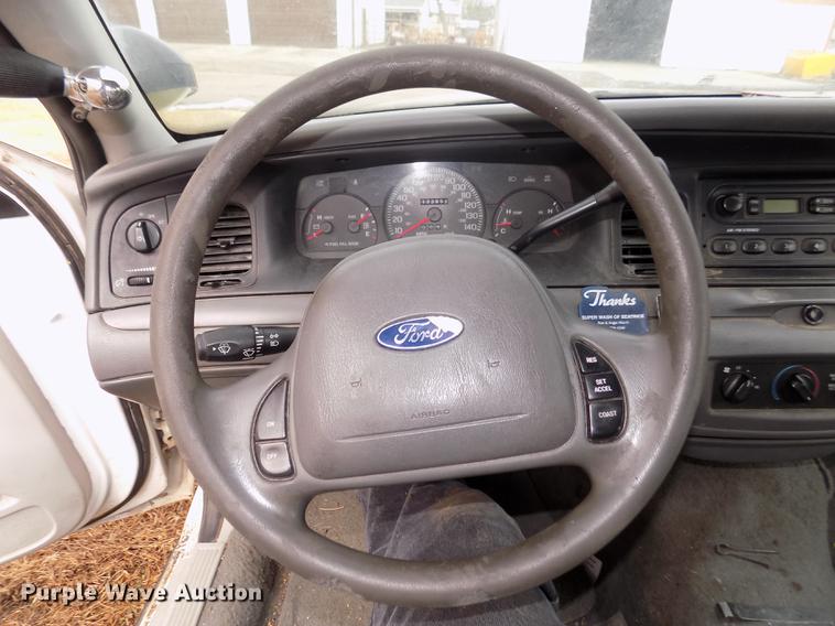 image for item DD2887 2003 Ford Crown Victoria Police Interceptor