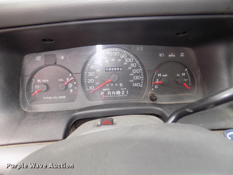 image for item DD2887 2003 Ford Crown Victoria Police Interceptor