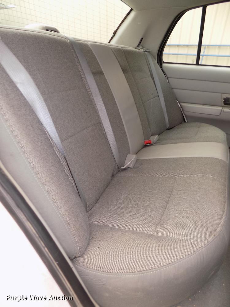 image for item DD2887 2003 Ford Crown Victoria Police Interceptor