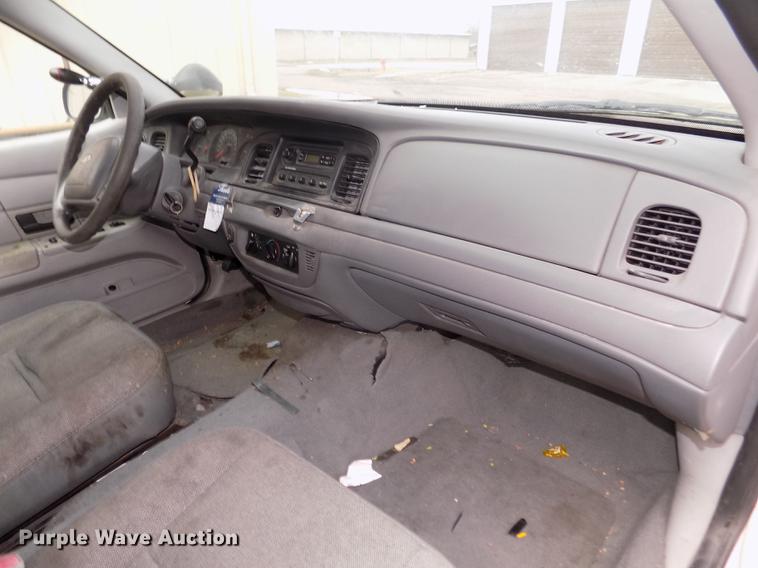 image for item DD2887 2003 Ford Crown Victoria Police Interceptor