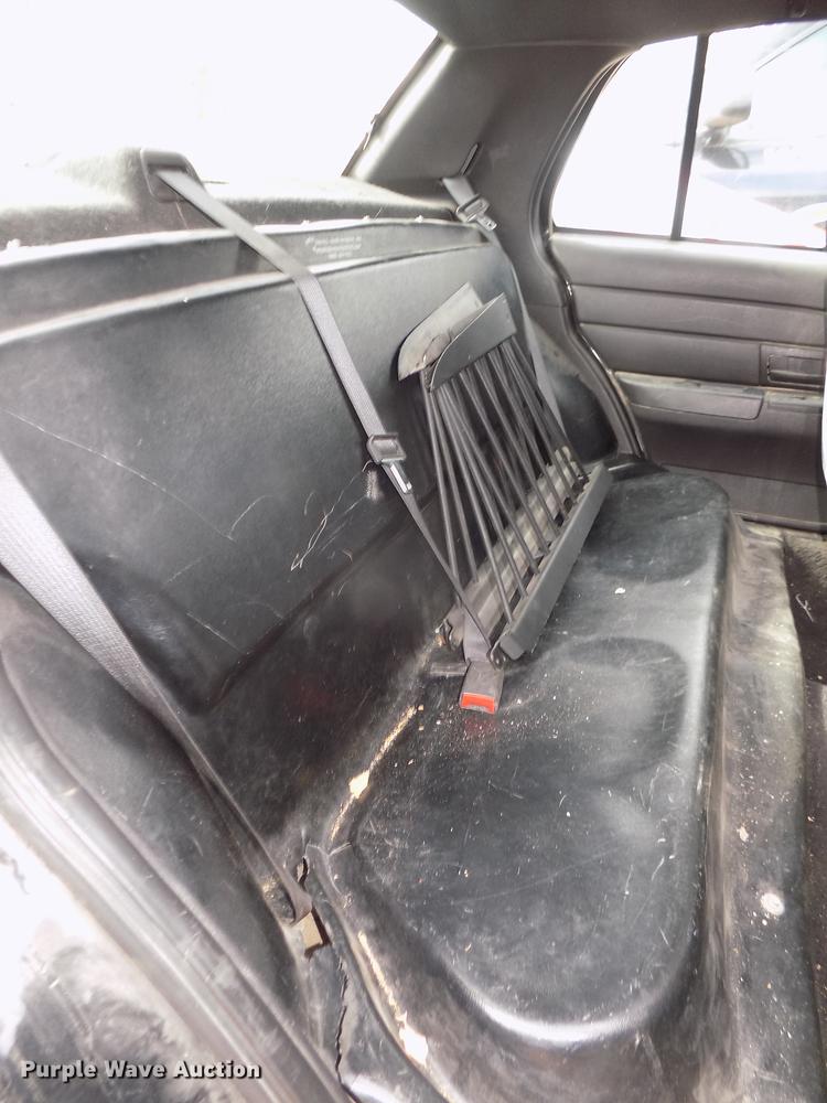 image for item DD2889 2008 Ford Crown Victoria Police Interceptor