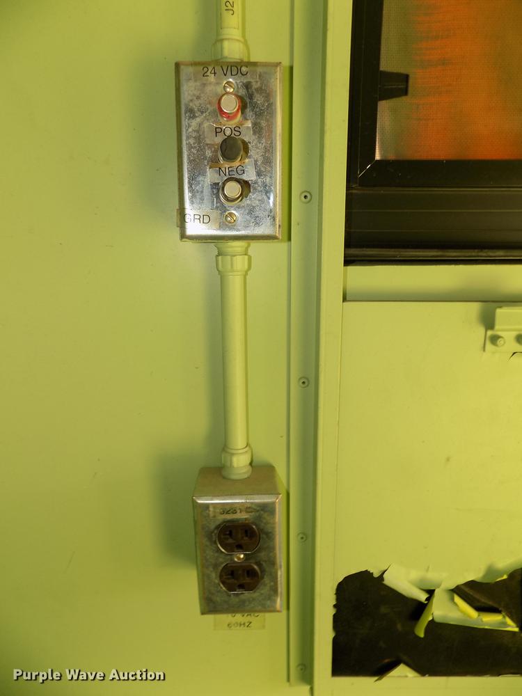 image for item DD2890 1999 office building