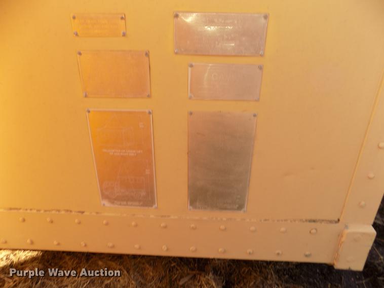 image for item DD2890 1999 office building