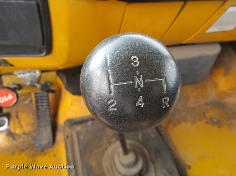 image for item DE6589 1976 GMC 6000 fuel truck