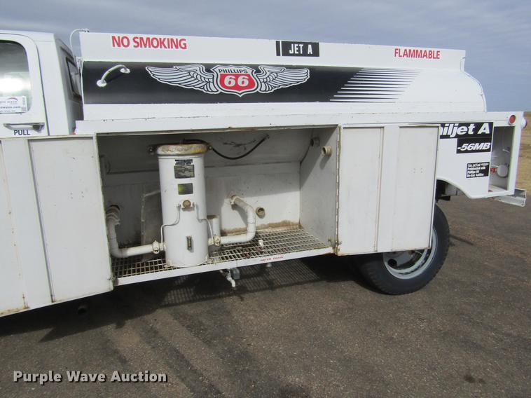 image for item DE6589 1976 GMC 6000 fuel truck