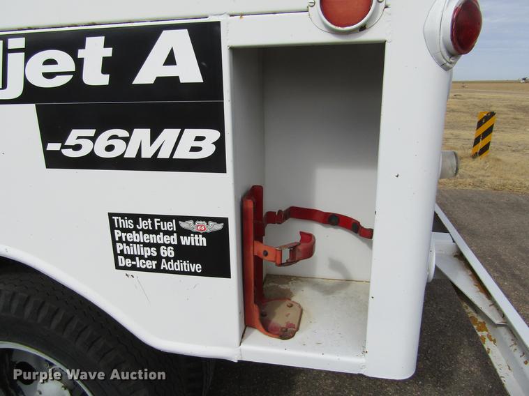 image for item DE6589 1976 GMC 6000 fuel truck