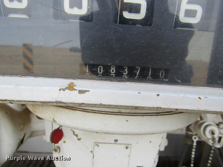 image for item DE6589 1976 GMC 6000 fuel truck