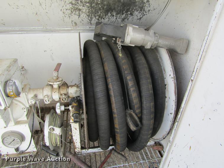 image for item DE6589 1976 GMC 6000 fuel truck