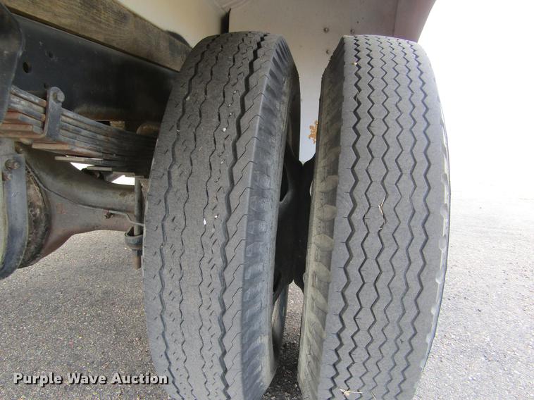 image for item DE6589 1976 GMC 6000 fuel truck