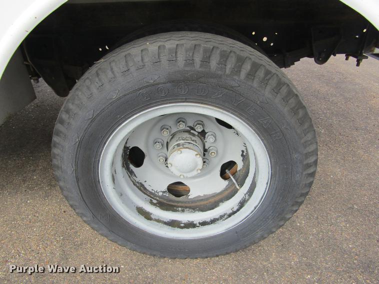 image for item DE6589 1976 GMC 6000 fuel truck