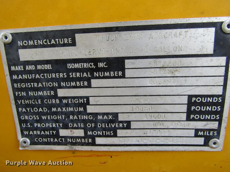 image for item DE6589 1976 GMC 6000 fuel truck