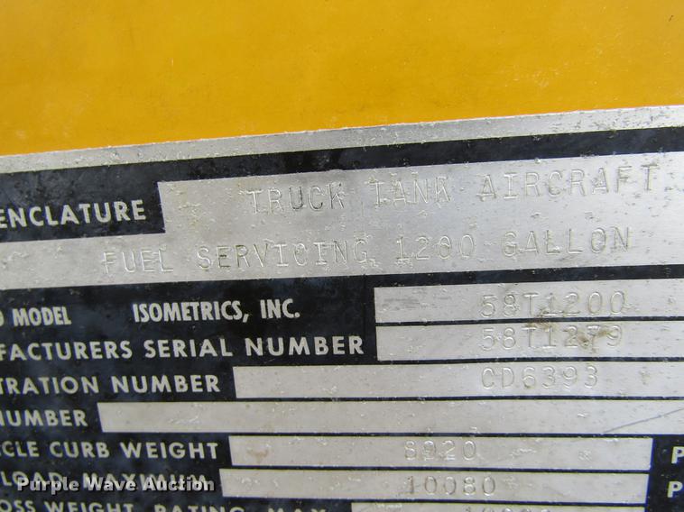 image for item DE6589 1976 GMC 6000 fuel truck