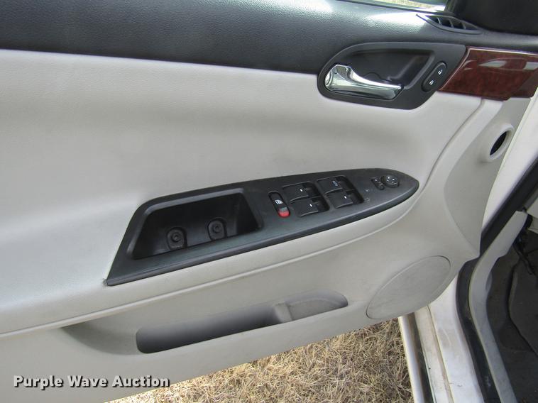 image for item DE6590 2006 Chevrolet Impala LT