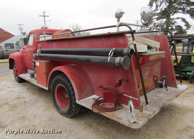 image for item DE6607 1953 Ford F800 Big Job fire truck