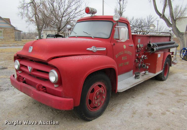 image for item DE6607 1953 Ford F800 Big Job fire truck