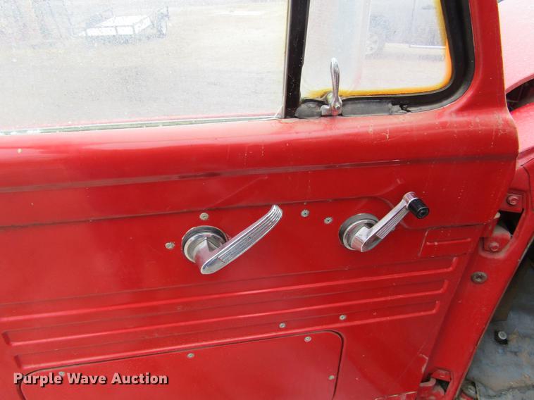 image for item DE6607 1953 Ford F800 Big Job fire truck