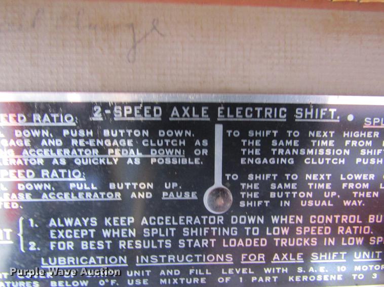 image for item DE6607 1953 Ford F800 Big Job fire truck