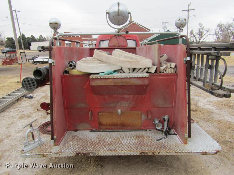 image for item DE6607 1953 Ford F800 Big Job fire truck