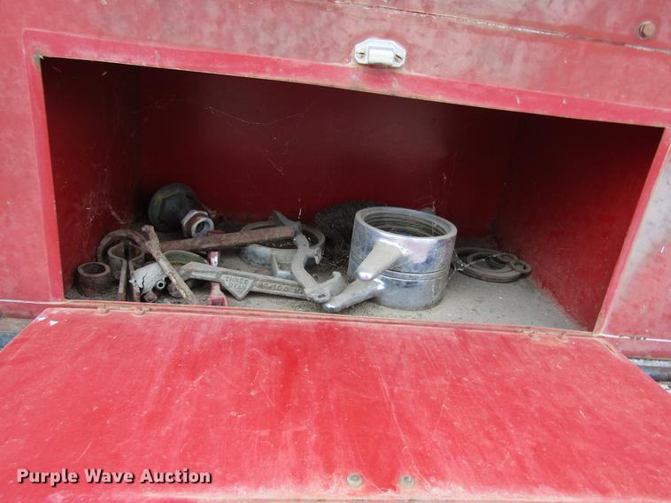 image for item DE6607 1953 Ford F800 Big Job fire truck