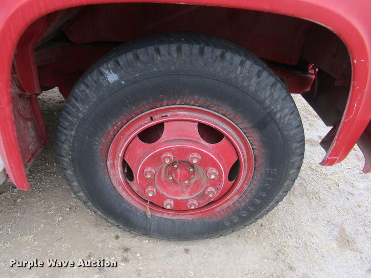 image for item DE6607 1953 Ford F800 Big Job fire truck