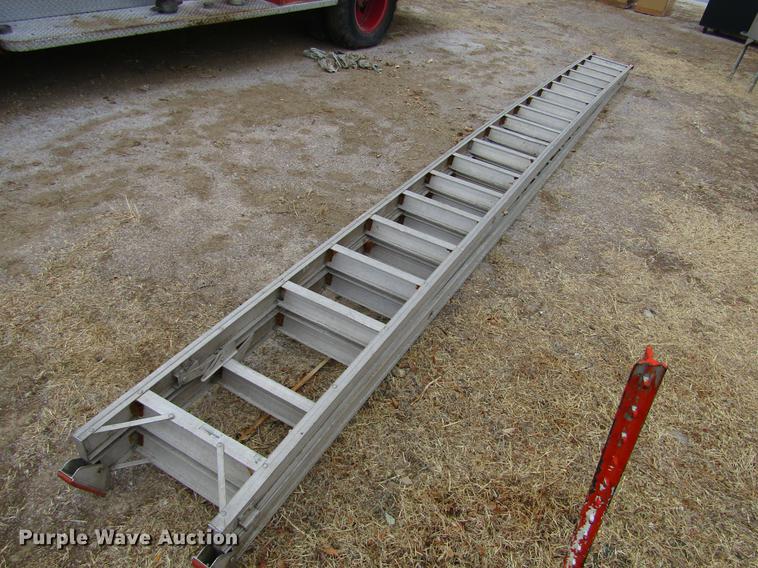 image for item DE6607 1953 Ford F800 Big Job fire truck