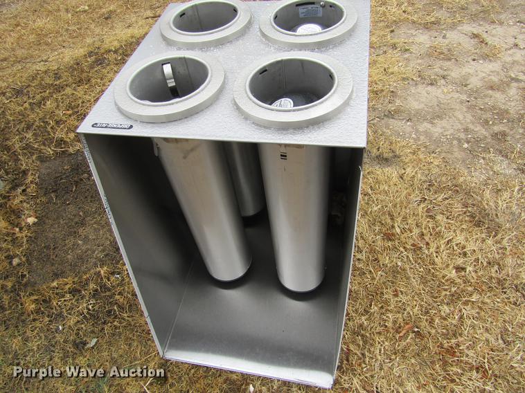 image for item DE6608 (2) serving islands