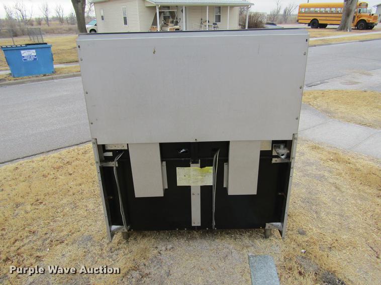 image for item DE6611 (3) ovens