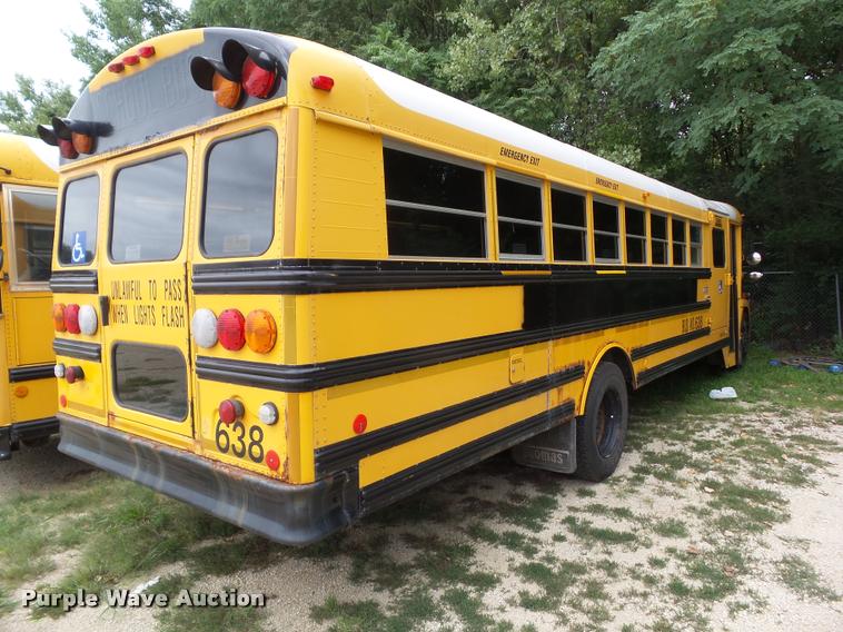image for item DH9409 2001 Freightliner FS65 school bus