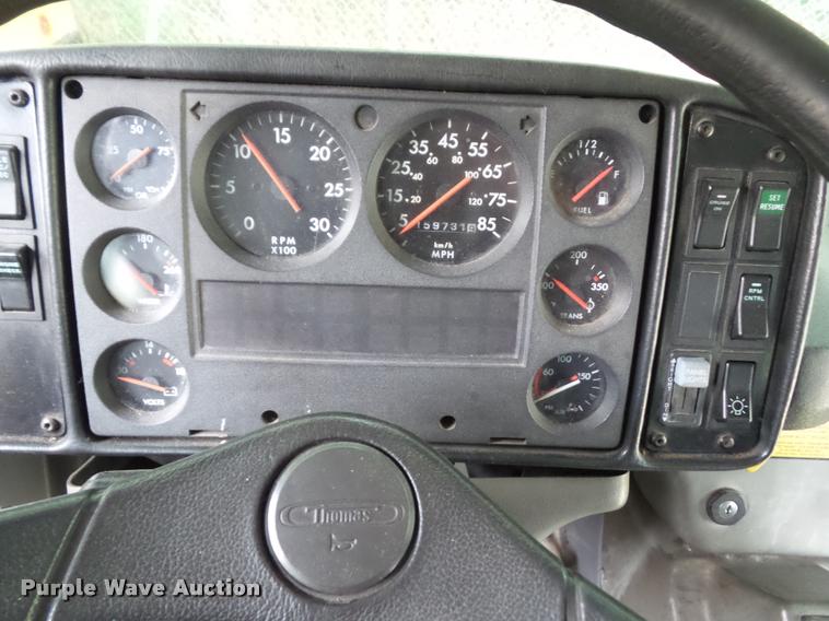 image for item DH9409 2001 Freightliner FS65 school bus