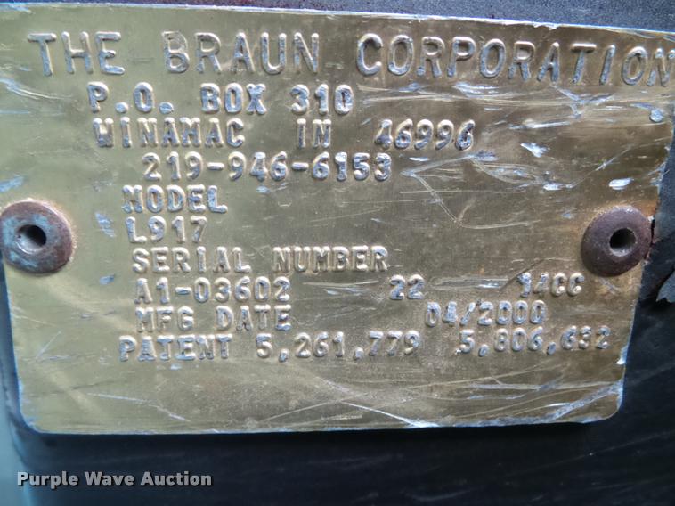 image for item DH9409 2001 Freightliner FS65 school bus