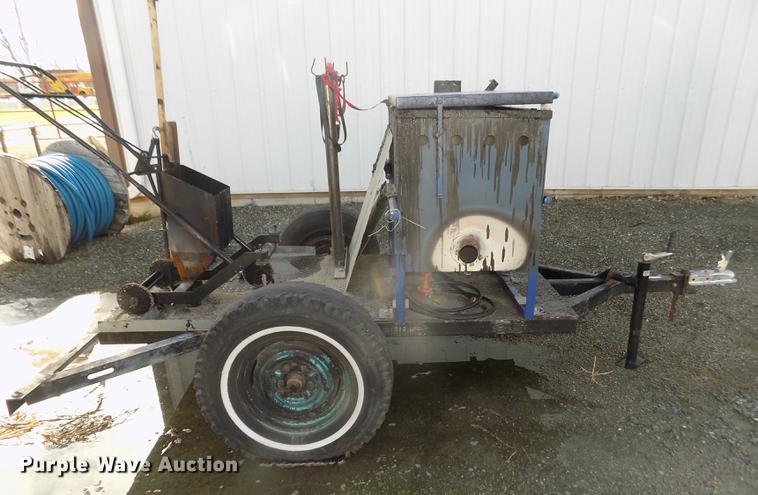 image for item DO9048 Tar pot trailer