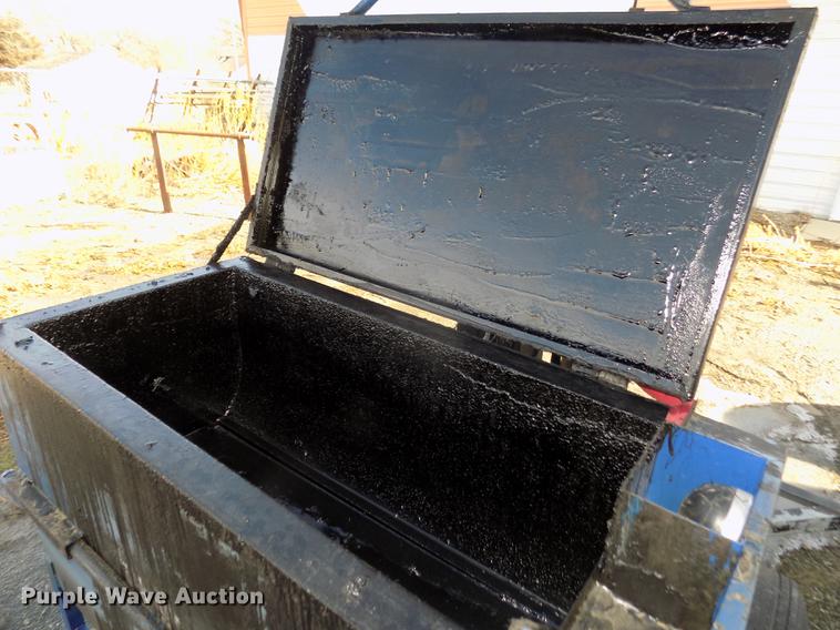 image for item DO9048 Tar pot trailer