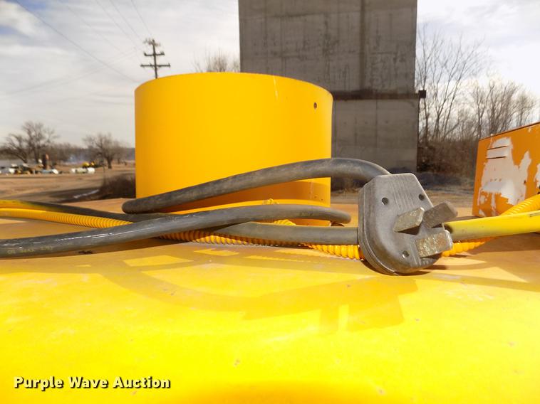 image for item DO9051 Tools