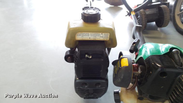 image for item DT9502 Lawn and garden equipment