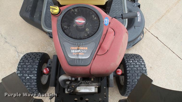 image for item DT9503 Craftsman LT2000 lawn mower