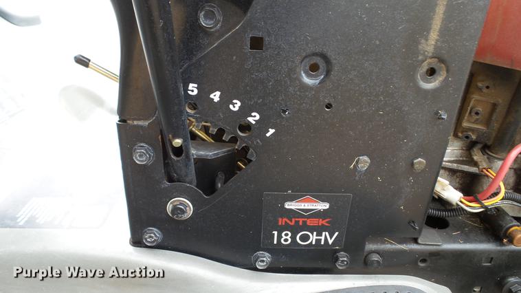 image for item DT9503 Craftsman LT2000 lawn mower