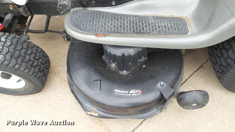 image for item DT9503 Craftsman LT2000 lawn mower