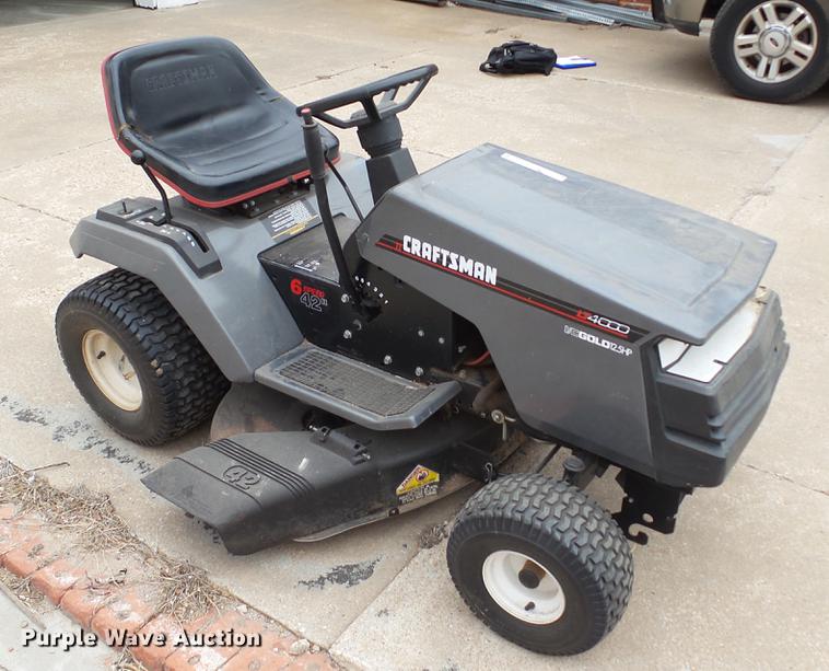 image for item DT9504 Craftsman LT4000 lawn mower