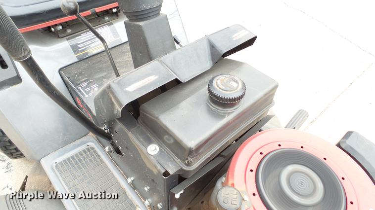 image for item DT9504 Craftsman LT4000 lawn mower