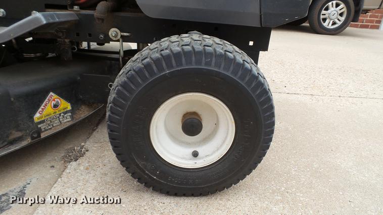 image for item DT9504 Craftsman LT4000 lawn mower