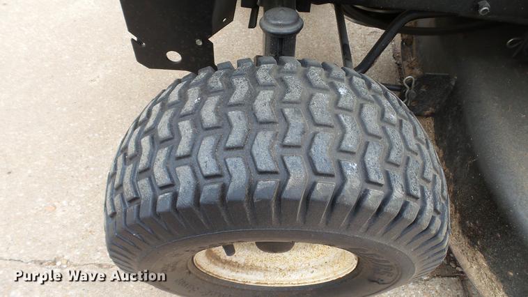 image for item DT9504 Craftsman LT4000 lawn mower