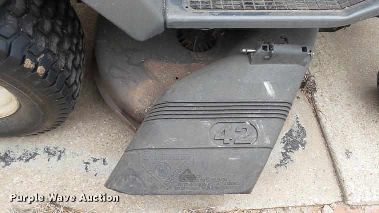 image for item DT9504 Craftsman LT4000 lawn mower