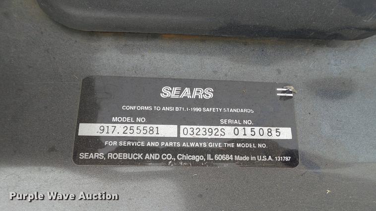 image for item DT9504 Craftsman LT4000 lawn mower