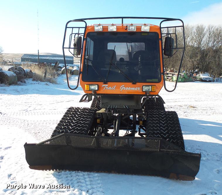 image for item EA9674 2004 Sno-Cat 2000D125-5 trail groomer