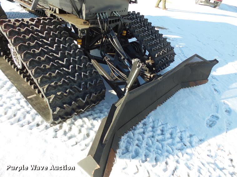 image for item EA9674 2004 Sno-Cat 2000D125-5 trail groomer