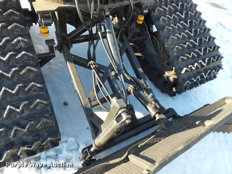 image for item EA9674 2004 Sno-Cat 2000D125-5 trail groomer