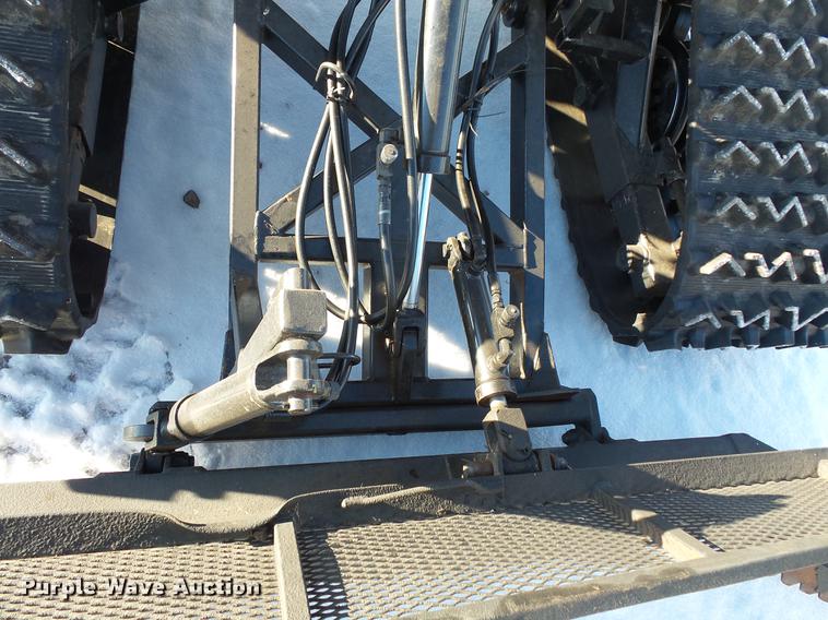 image for item EA9674 2004 Sno-Cat 2000D125-5 trail groomer