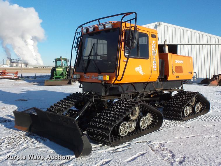 image for item EA9674 2004 Sno-Cat 2000D125-5 trail groomer