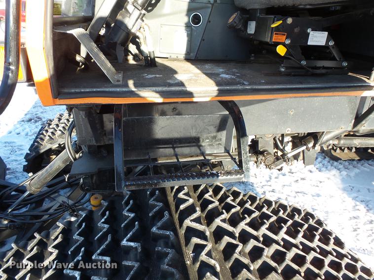 image for item EA9674 2004 Sno-Cat 2000D125-5 trail groomer
