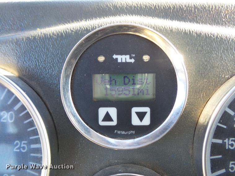 image for item EA9674 2004 Sno-Cat 2000D125-5 trail groomer